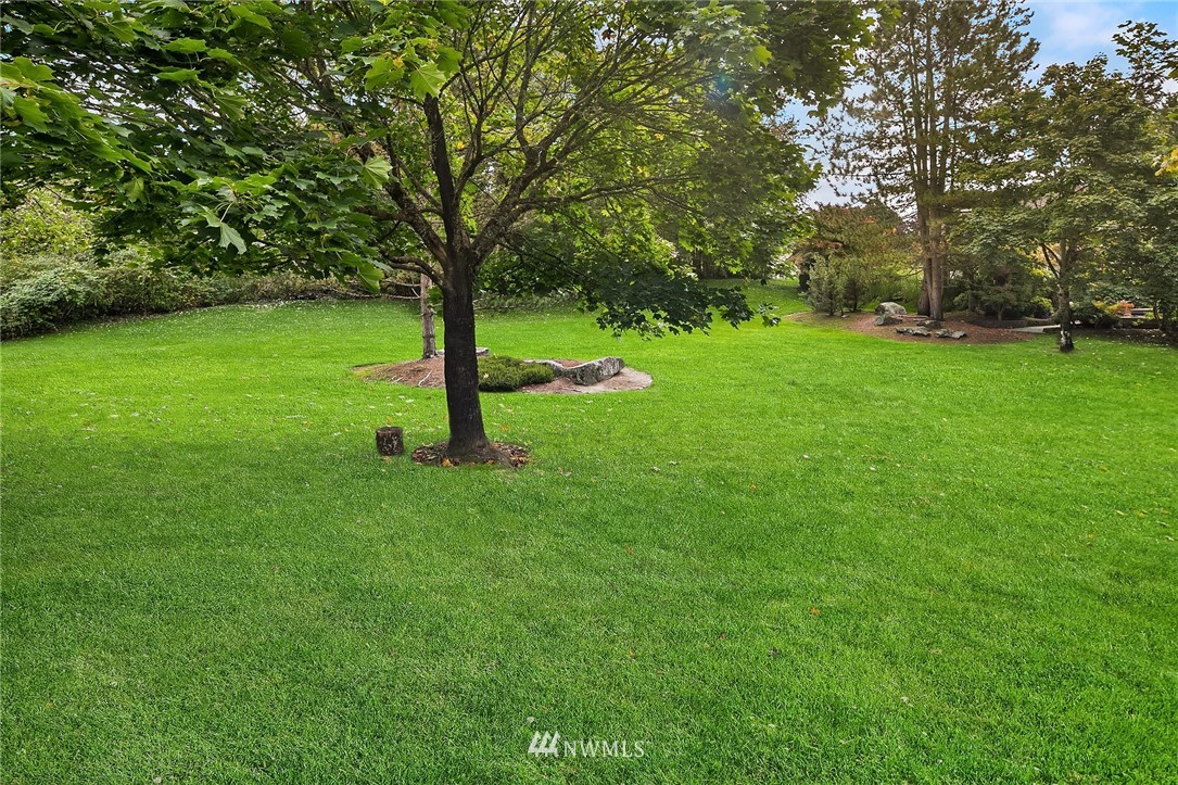 11815 Northeast 167th Street Bothell, WA 98011 - Photo 27 of 30 Gallery Image 27