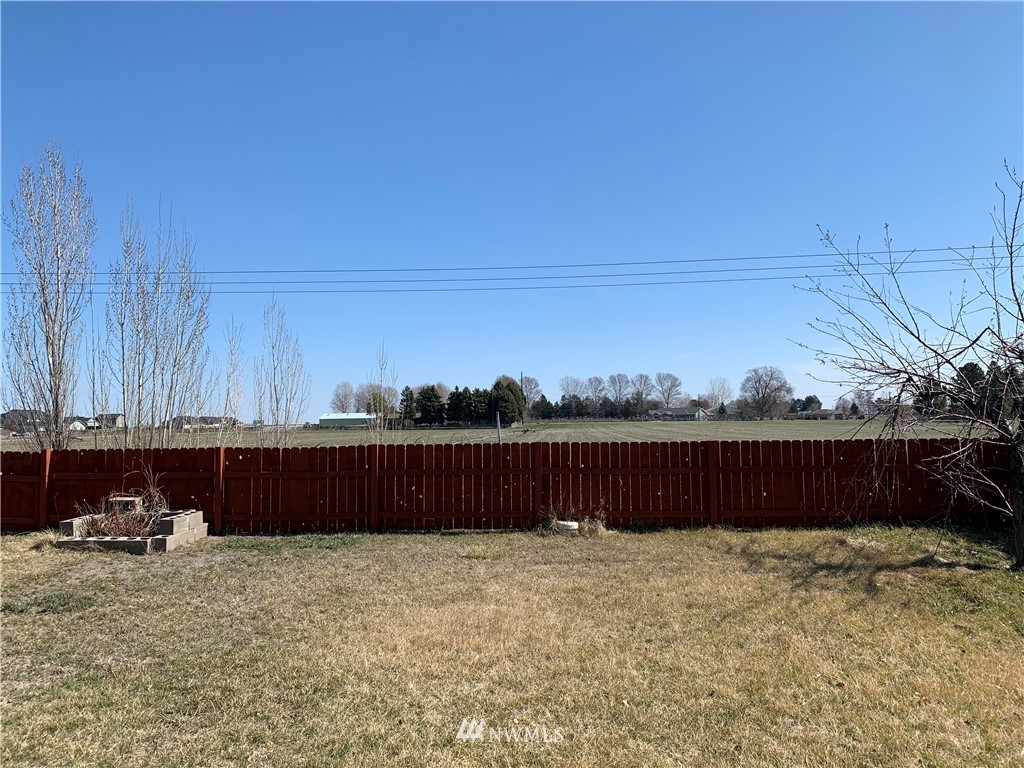 909 South Rees Street Moses Lake, WA 98837 - Photo 5 of 26 Gallery Image 5