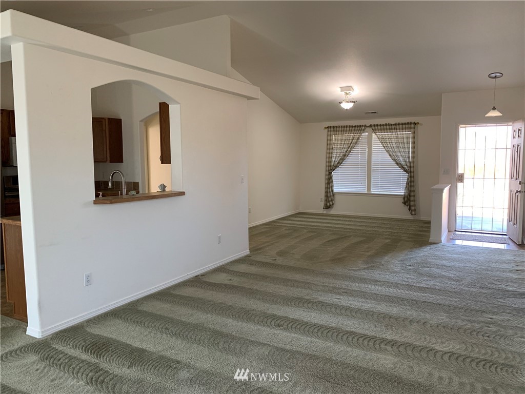 909 South Rees Street Moses Lake, WA 98837 - Photo 7 of 26 Gallery Image 7