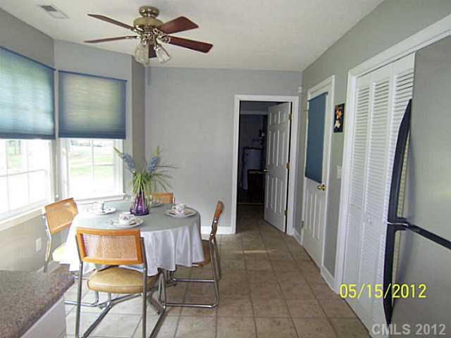7977 Hagers Ferry Road Denver, NC 28037 - Photo 11 of 16 Gallery Image 11