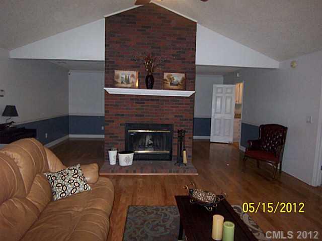 7977 Hagers Ferry Road Denver, NC 28037 - Photo 7 of 16 Gallery Image 7