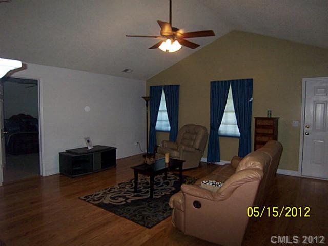 7977 Hagers Ferry Road Denver, NC 28037 - Photo 8 of 16 Gallery Image 8