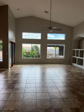 $3,200 | 859 West Rawhide Avenue, Gilbert, AZ 85233