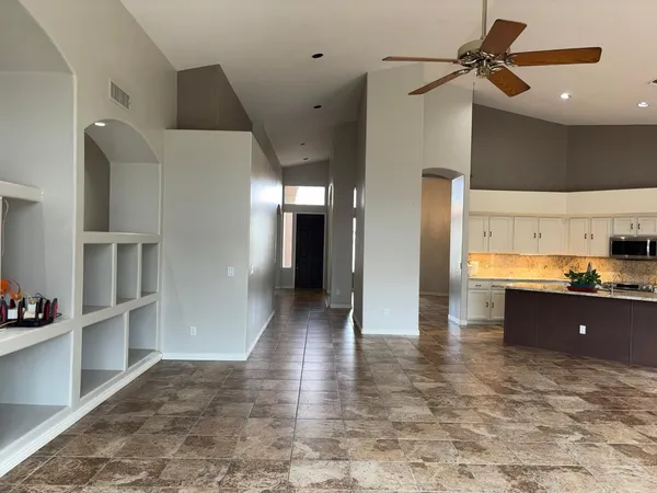 $3,200 | 859 West Rawhide Avenue, Gilbert, AZ 85233