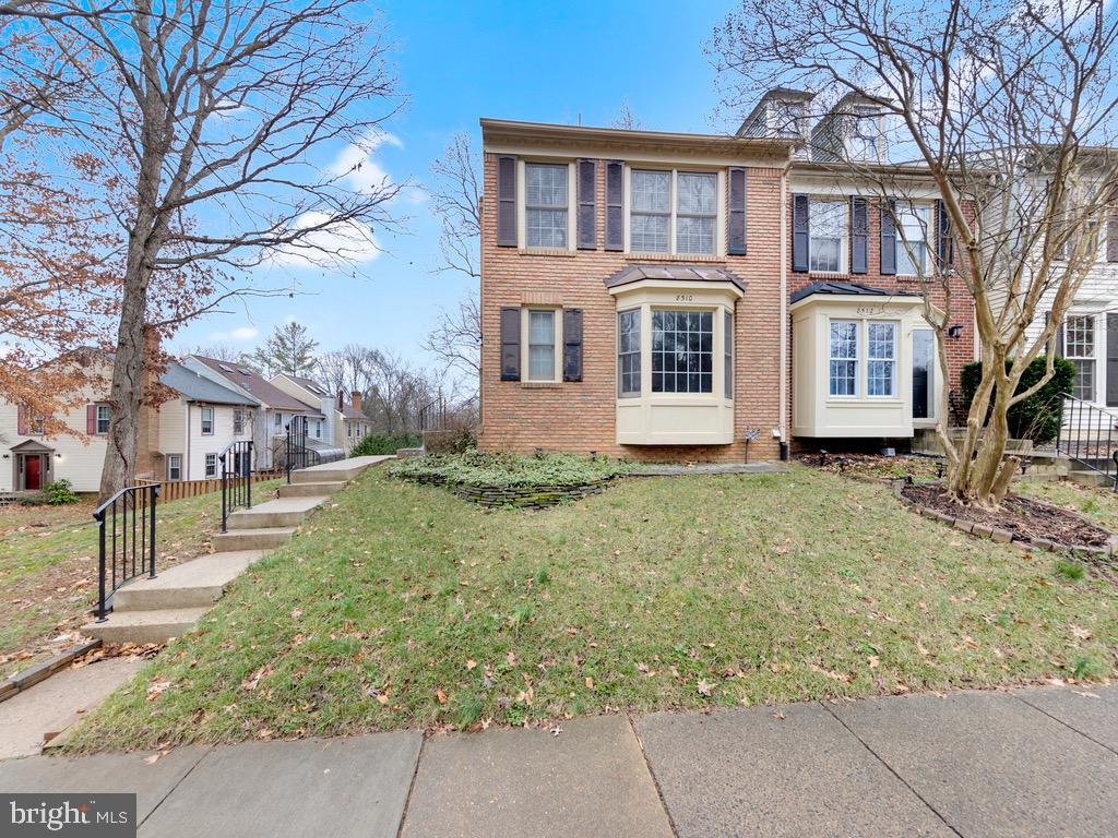 8510 Springfield Oaks Drive Springfield, VA 22153 - Photo 1 of 29 Exterior