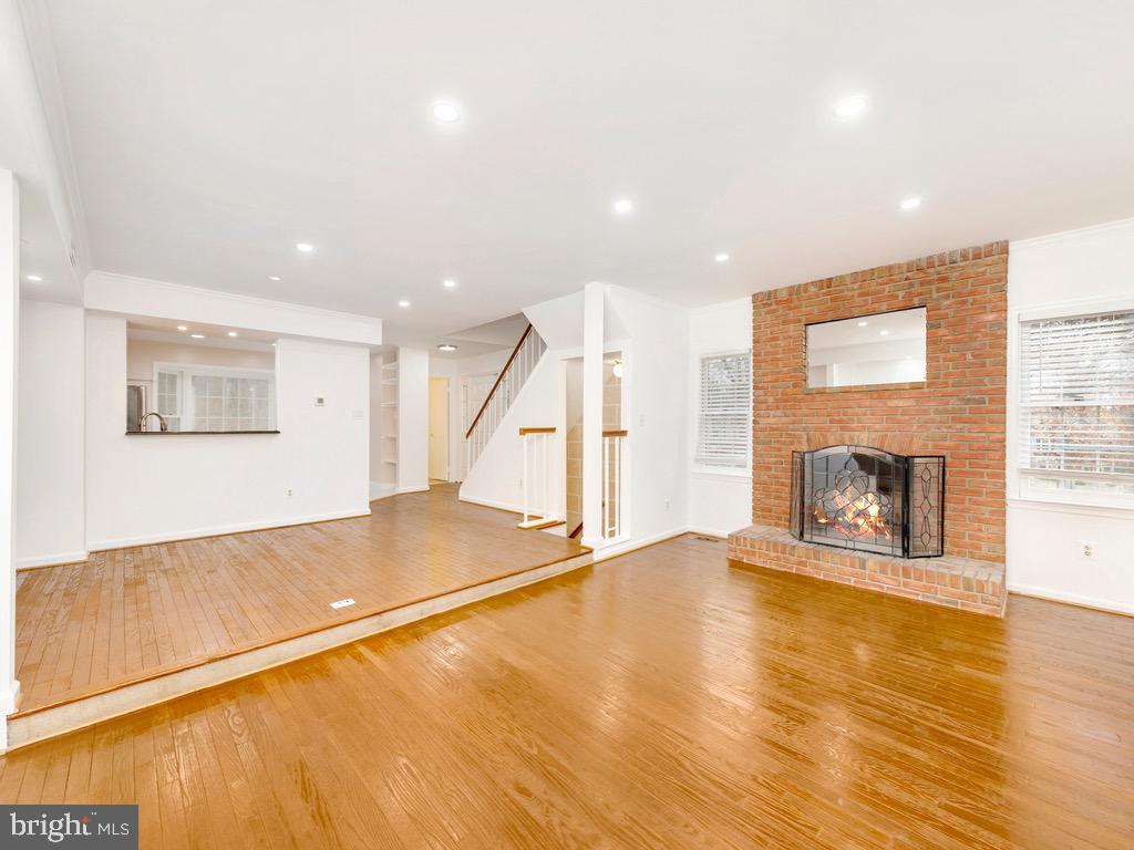 8510 Springfield Oaks Drive Springfield, VA 22153 - Photo 9 of 29 Main Level Dining + Family Rooms