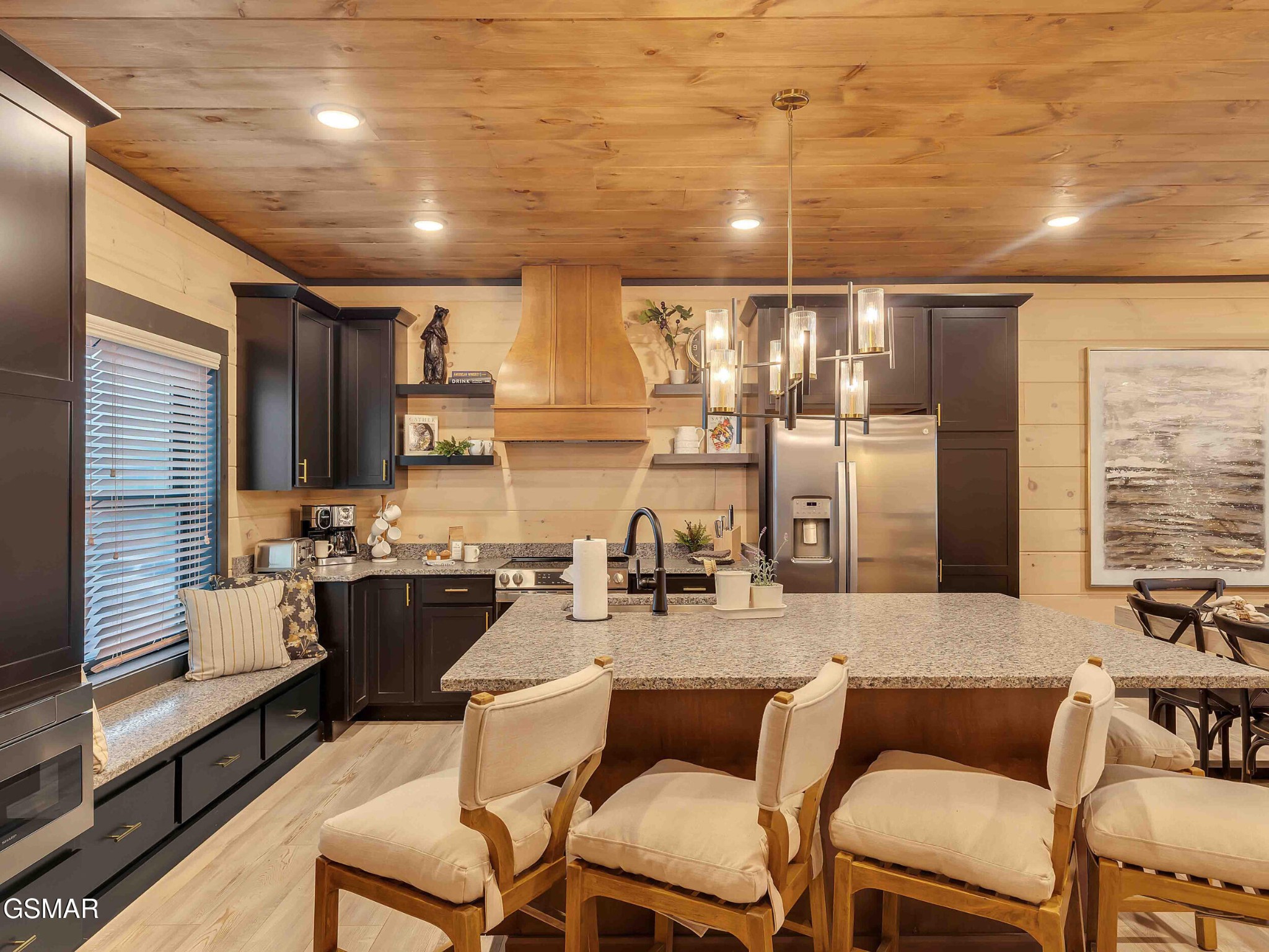 319 Rambling Creek Way Sevierville, TN 37862 - Photo 13 of 92 Gallery Image 13