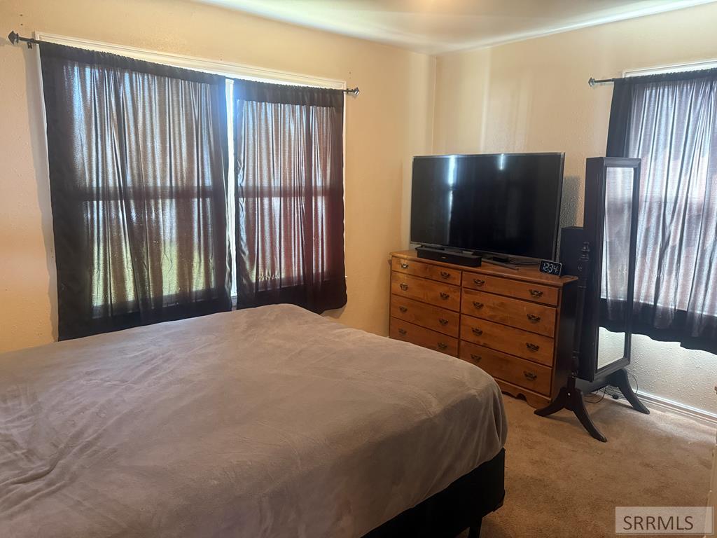 923 Howard Avenue Pocatello, ID 83201 - Photo 10 of 18
