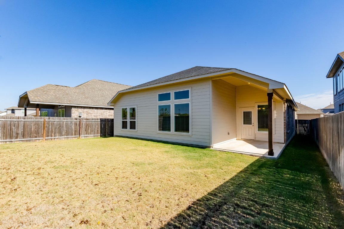 252 Clear Frk Loop Liberty Hill, TX 78642 - Photo 29 of 40