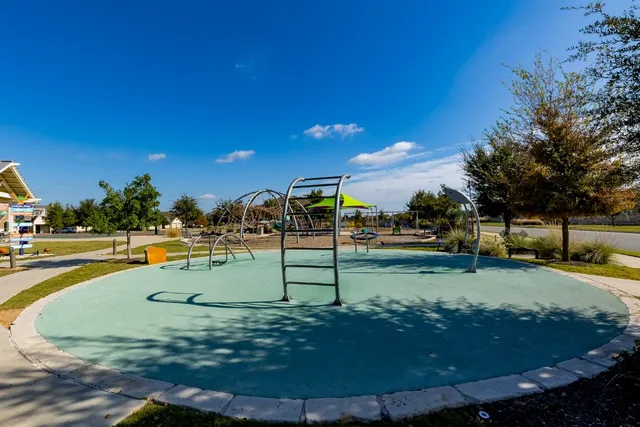 a view of an outdoor space