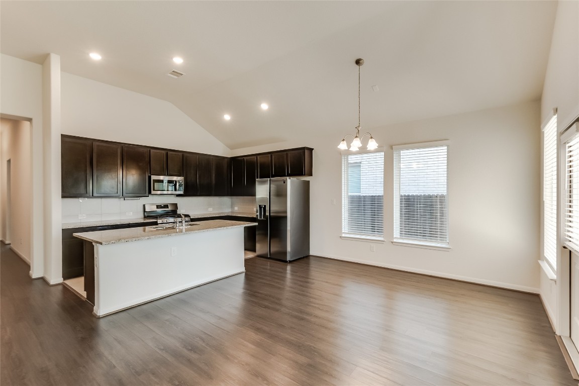 252 Clear Frk Loop Liberty Hill, TX 78642 - Photo 4 of 40