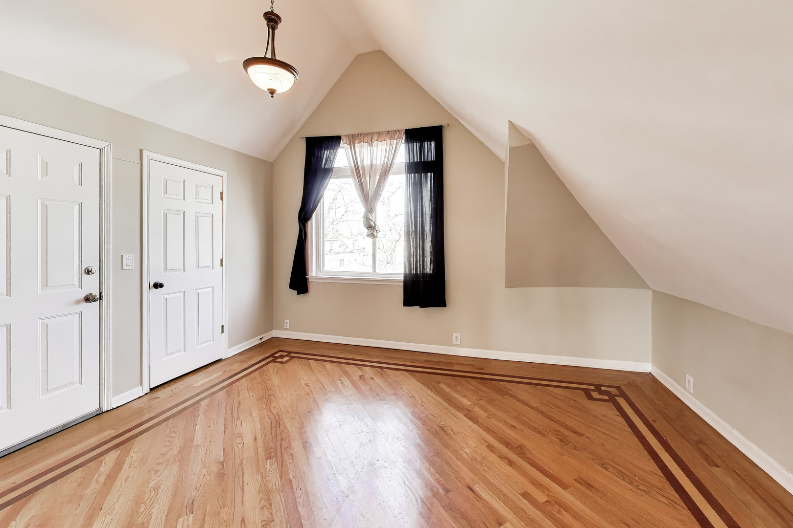 4614 North Springfield Avenue, Unit 3 Chicago, IL 60625 - Photo 3 of 17