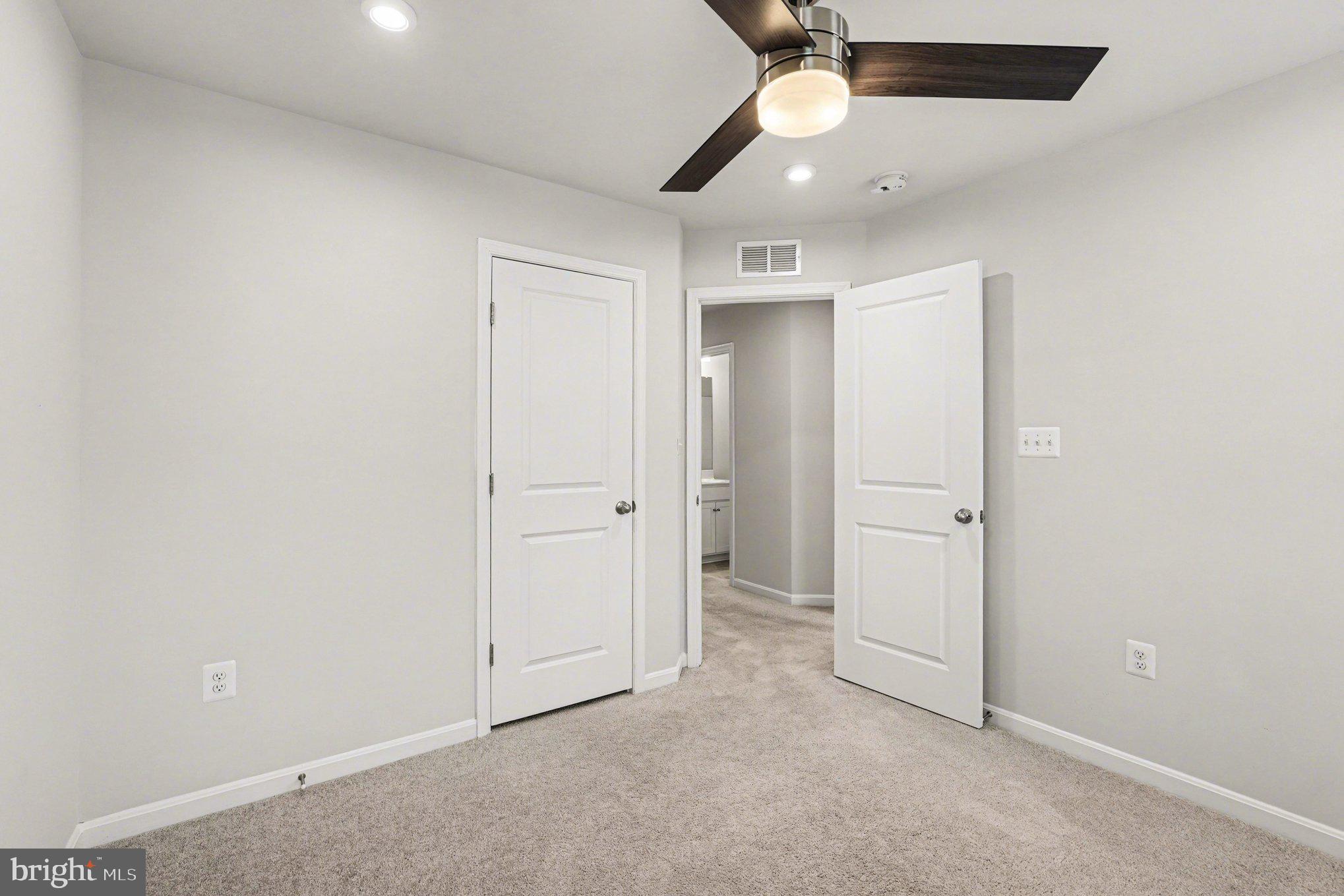 18281 Summit Pointe Drive Triangle, VA 22172 - Photo 17 of 30