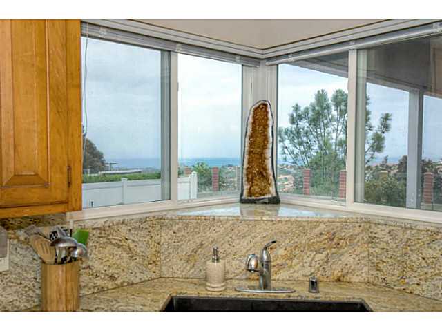 5594 Soledad Road La Jolla, CA 92037 - Photo 8 of 16