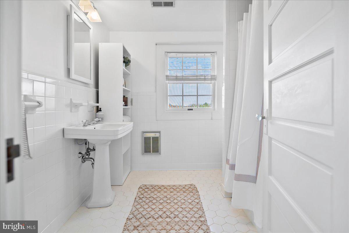 4059 Lowry Road Goode, VA 24556 - Photo 67 of 128 Gallery Image 67