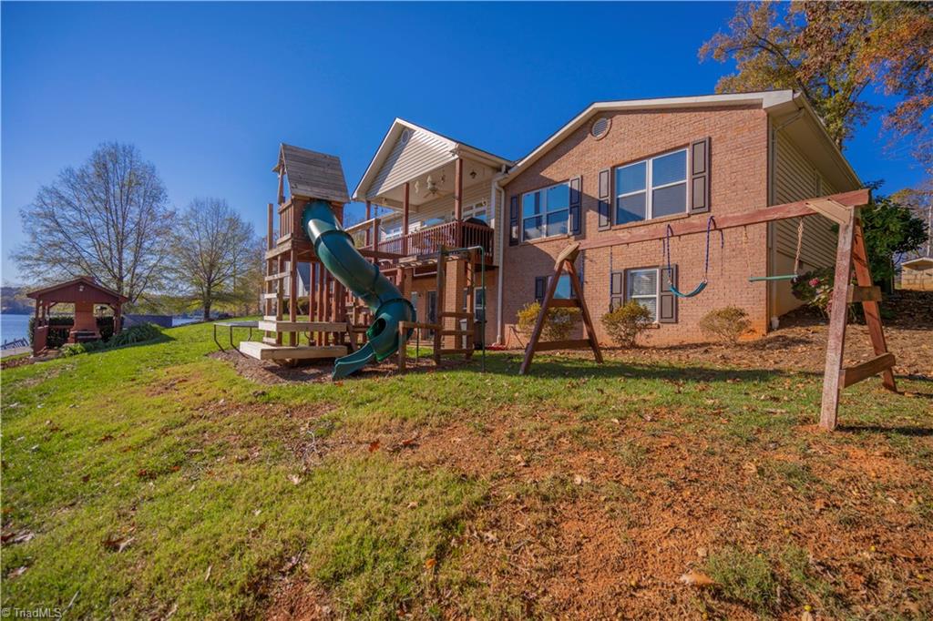 1611 Warf Road Lexington, NC 27292 - Photo 5 of 45 Gallery Image 5