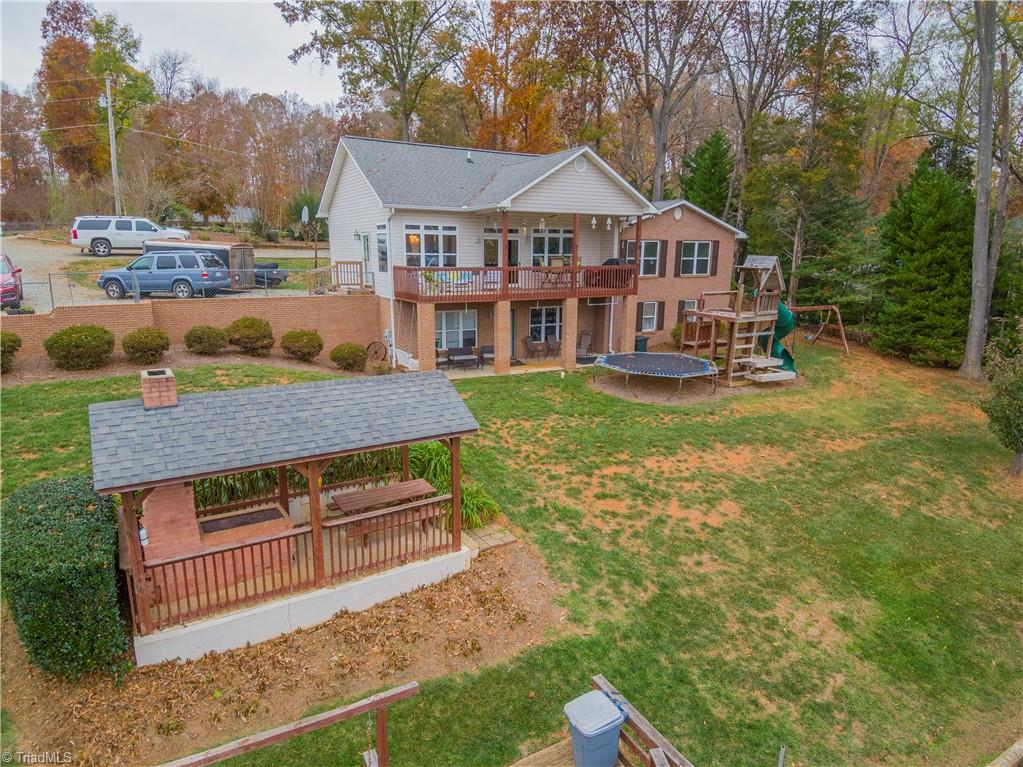 1611 Warf Road Lexington, NC 27292 - Photo 9 of 45 Gallery Image 9