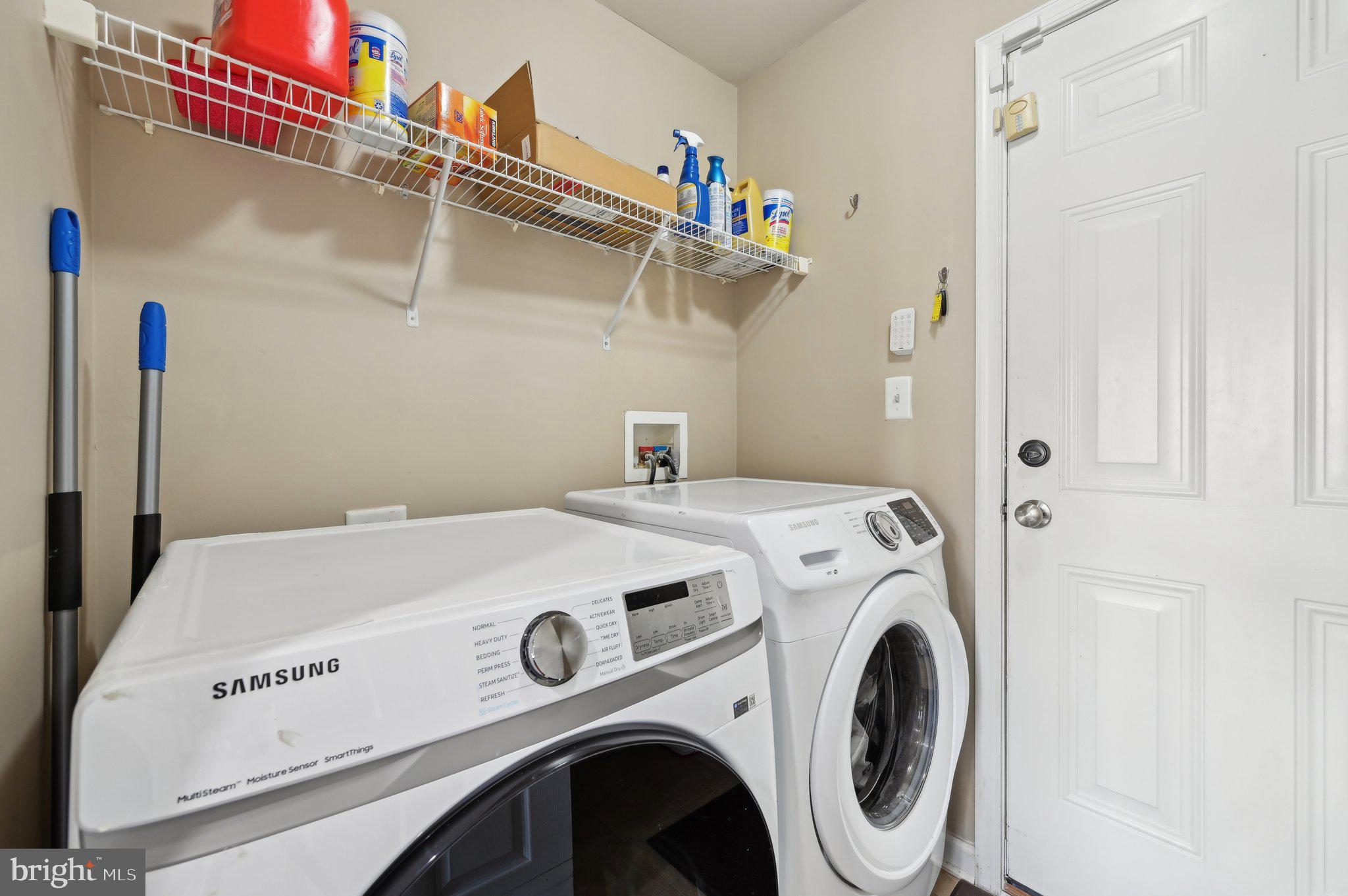 9552 Chaton Road Laurel, MD 20723 - Photo 21 of 53 a utility room with dryer and washer
