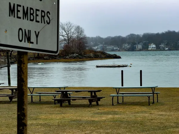 a view of a bench in a lake
