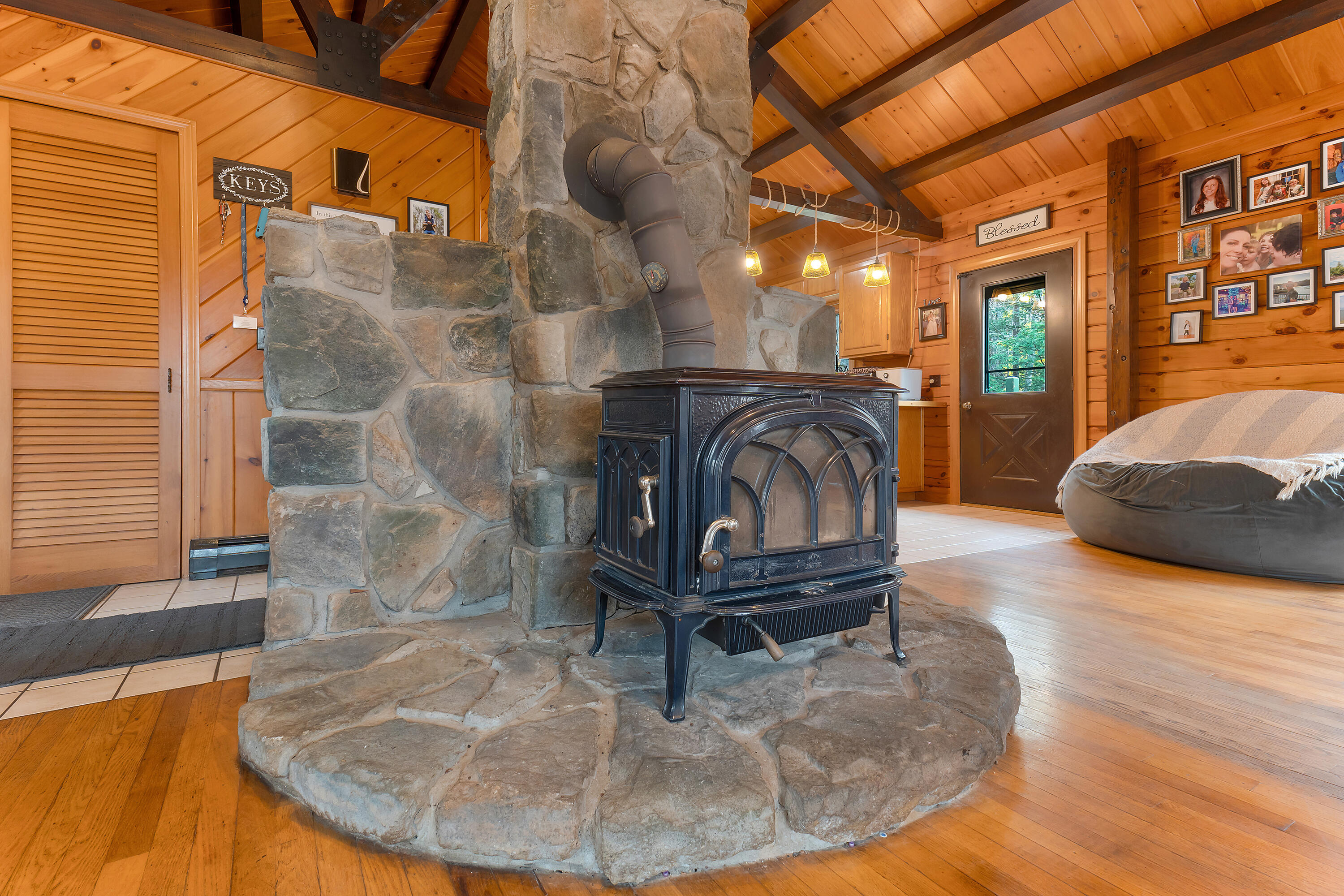 477 Rabbit Valley Road Oxford, ME 04270 - Photo 8 of 52 477 Rabbit Valley Rd_120