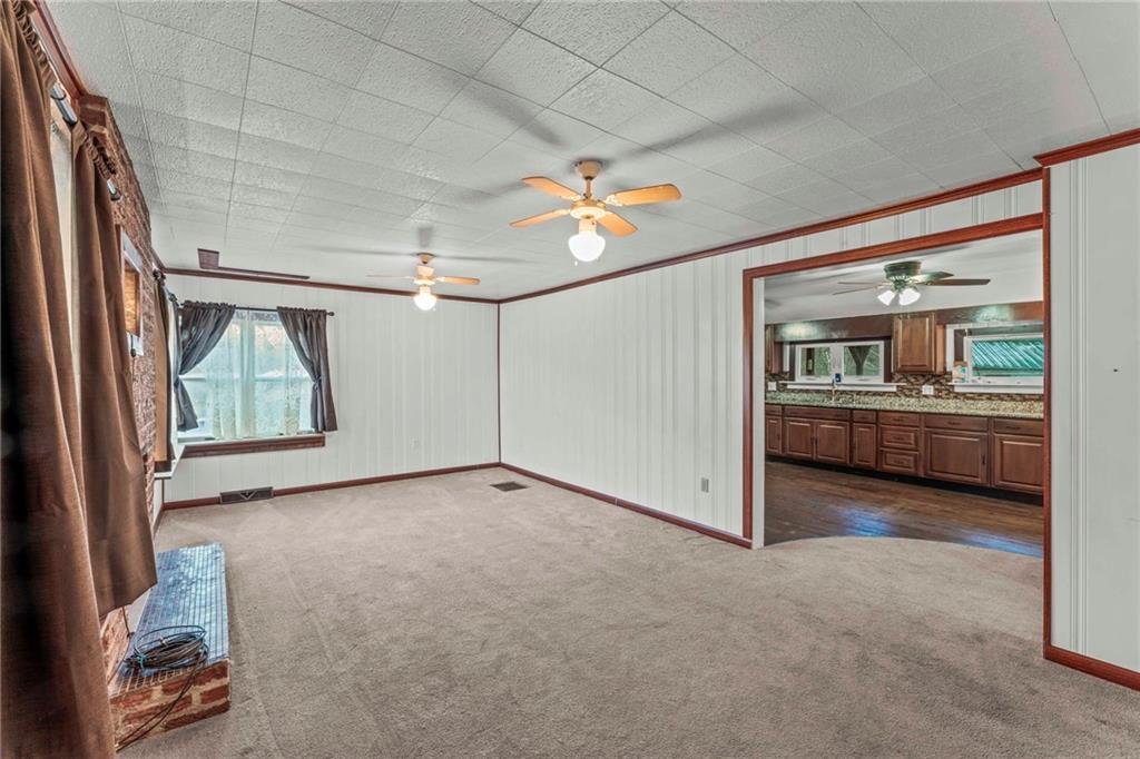 1125 Toms Run Road Holbrook, PA 15341 - Photo 15 of 29