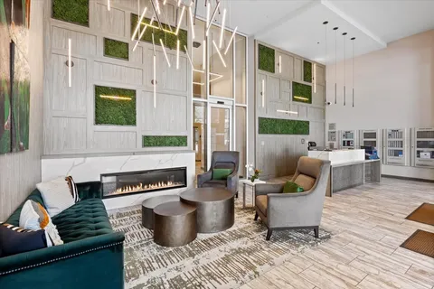 $389,900 | 701 South Wells Street, Unit 2005, Chicago, IL 60607