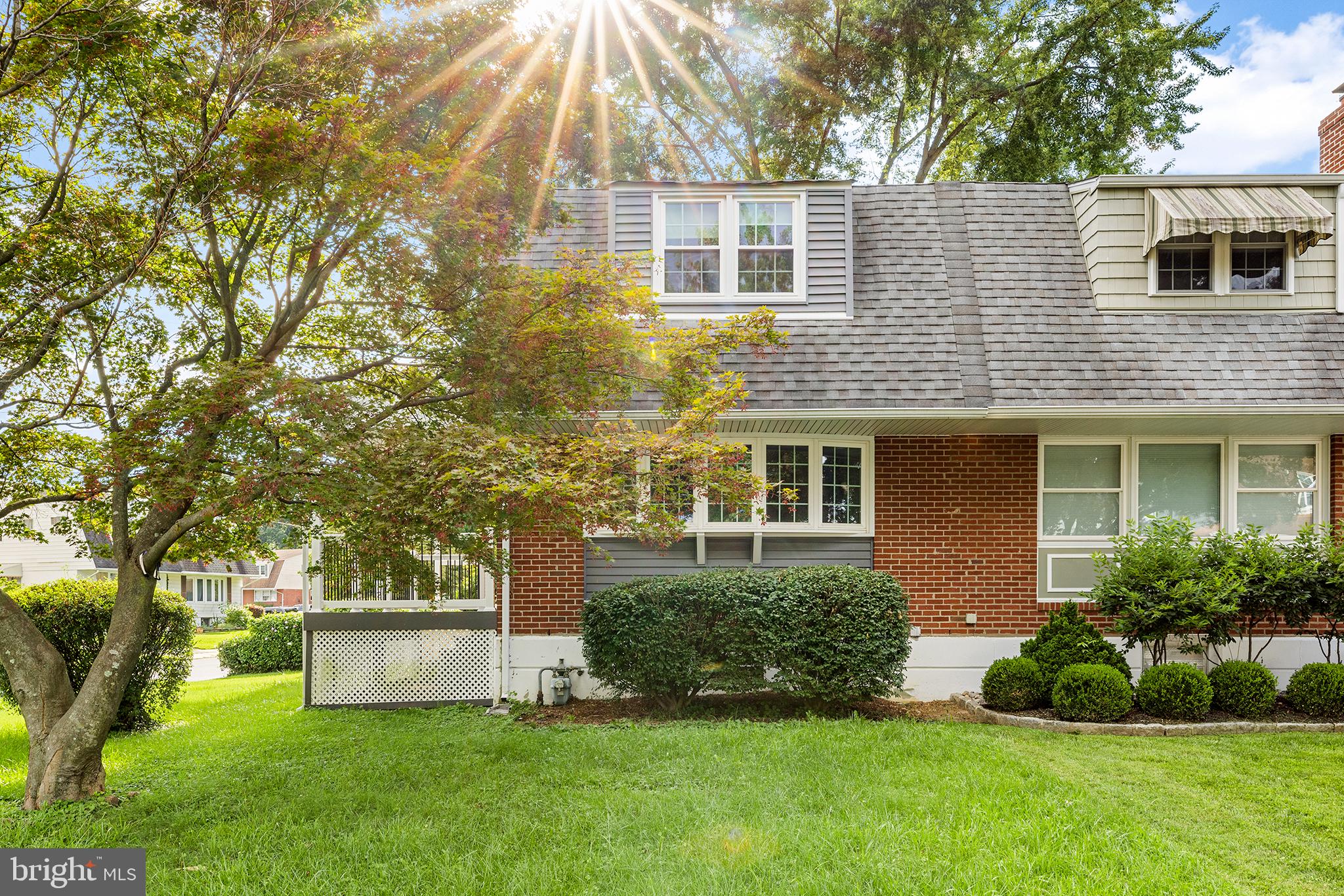 725 Hood Road Swarthmore, PA 19081 - Photo 3 of 34