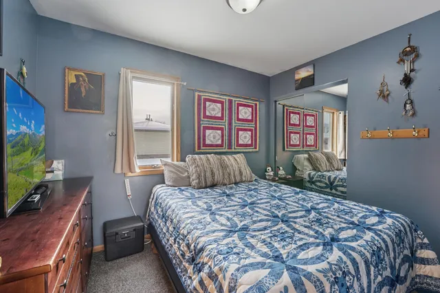 $202,500 | 5501 John Avenue, Superior, WI 54880