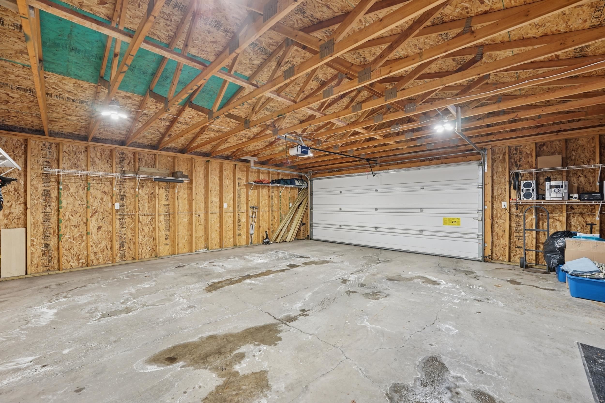 5501 John Avenue Superior, WI 54880 - Photo 17 of 23 View of garage