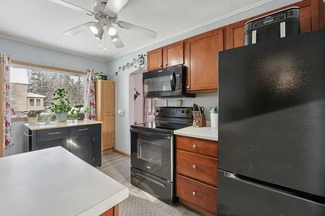 $202,500 | 5501 John Avenue, Superior, WI 54880