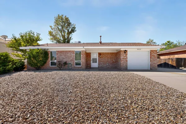 $285,000 | 9933 Clearwater Street Northwest, Albuquerque, NM 87114