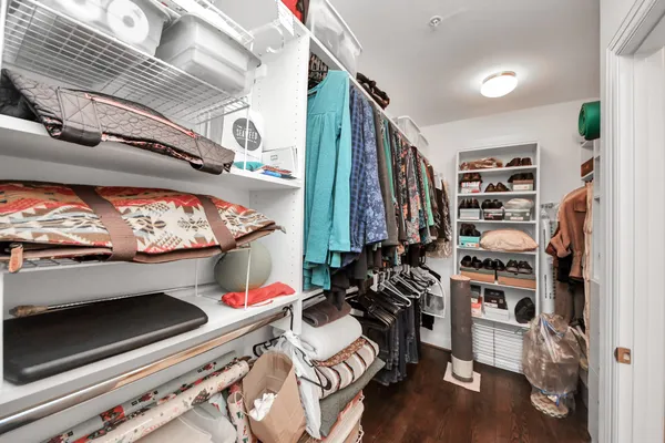 $4,400 | 3333 Allen Parkway, Unit 1303, Houston, TX 77019