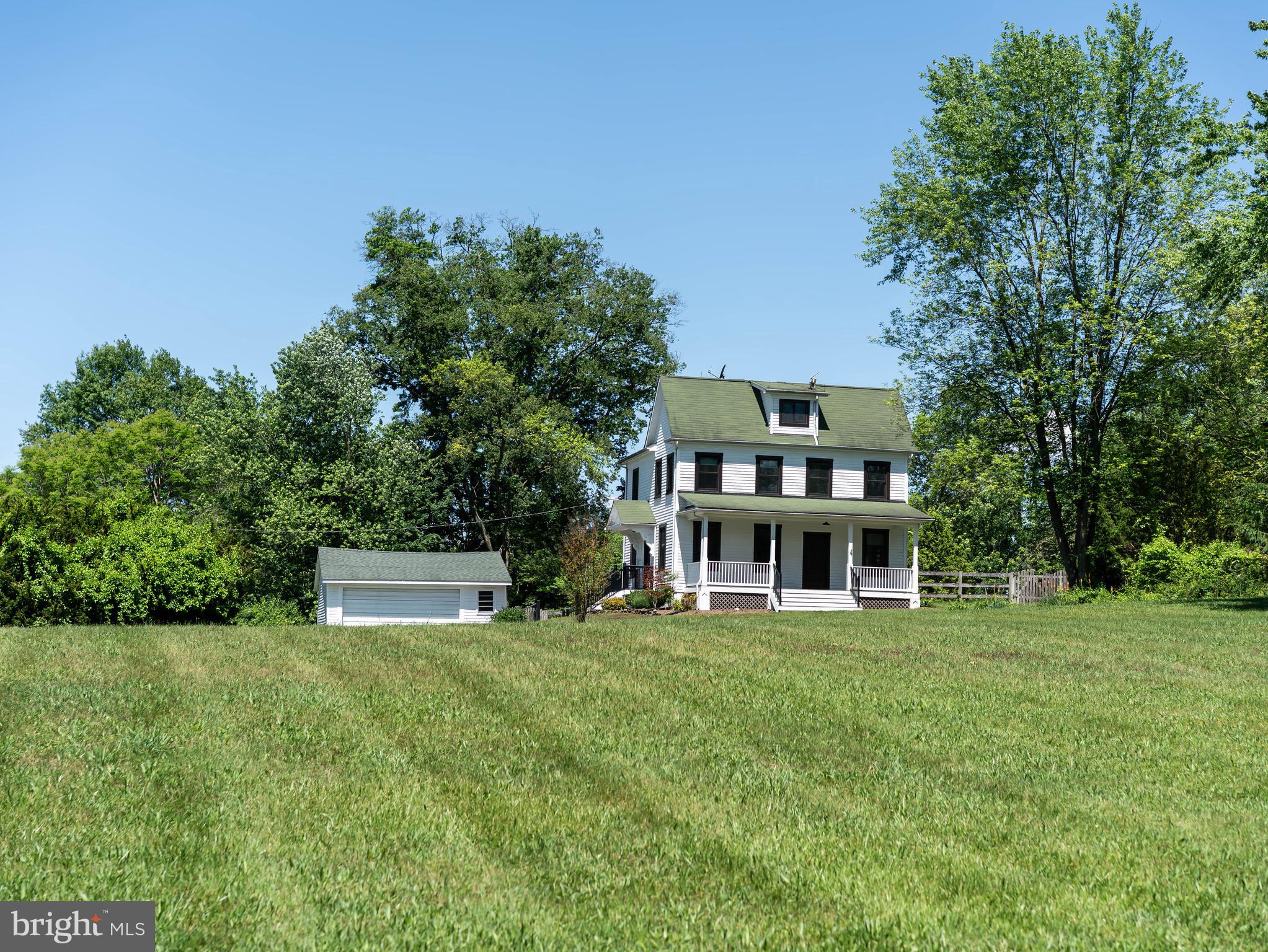 22310 Dickerson Road Dickerson, MD 20842 - Photo 1 of 68 Front
