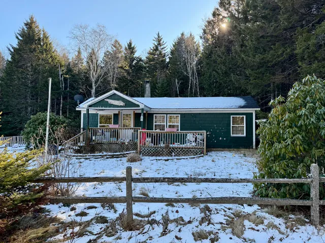 $95,000 | 17 Fire Road 567, Deer Isle, ME 04627