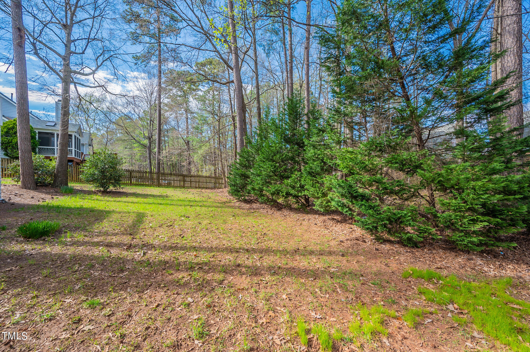 5620 Raddington Street Raleigh, NC 27613 - Photo 40 of 41 a view of a volley ball court
