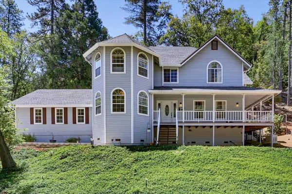 $735,000 | 19407 Tiger Tail Road, Grass Valley, CA 95949
