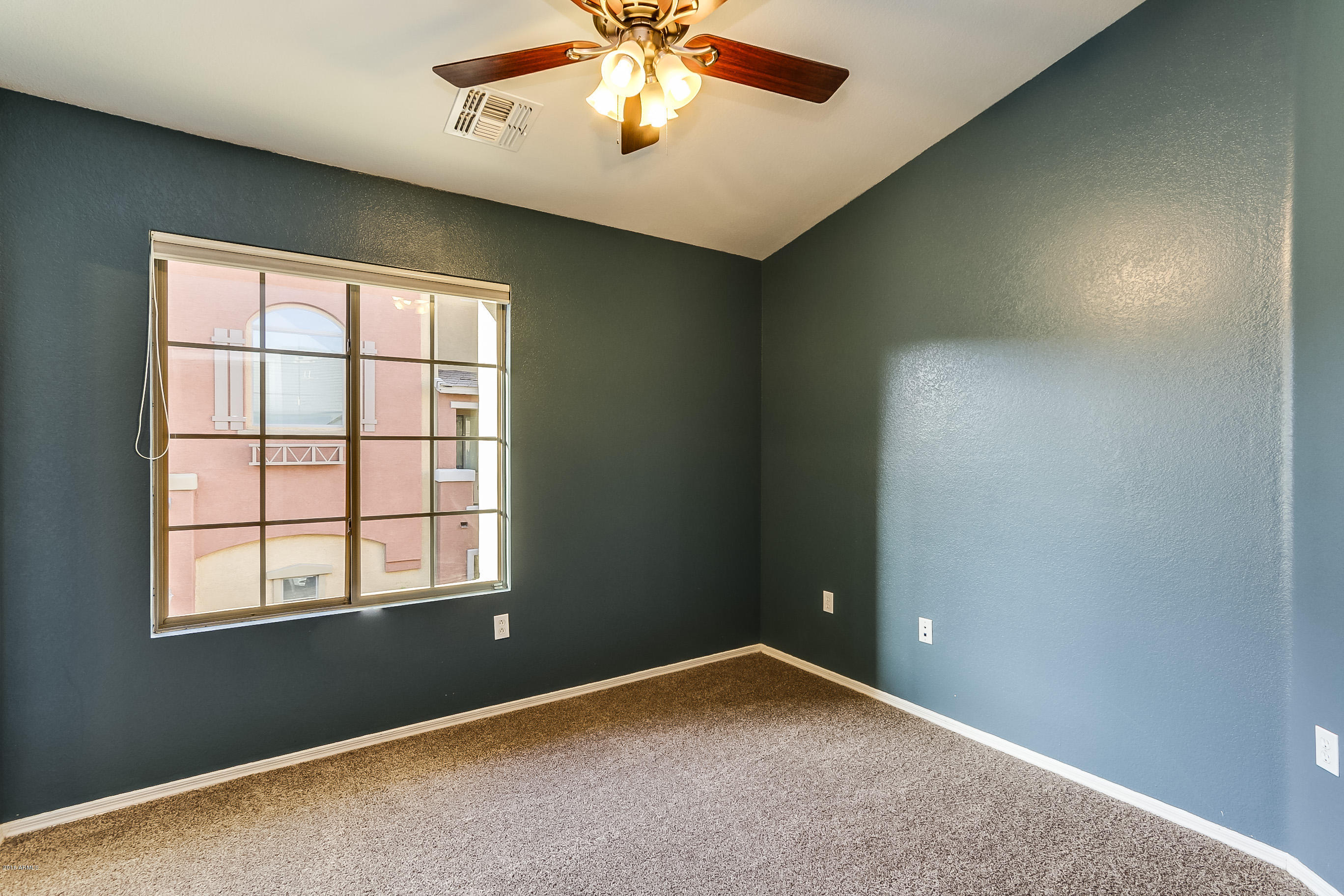 2402 East 5th Street, Unit 1402 Tempe, AZ 85288 - Photo 23 of 32 5th - 032