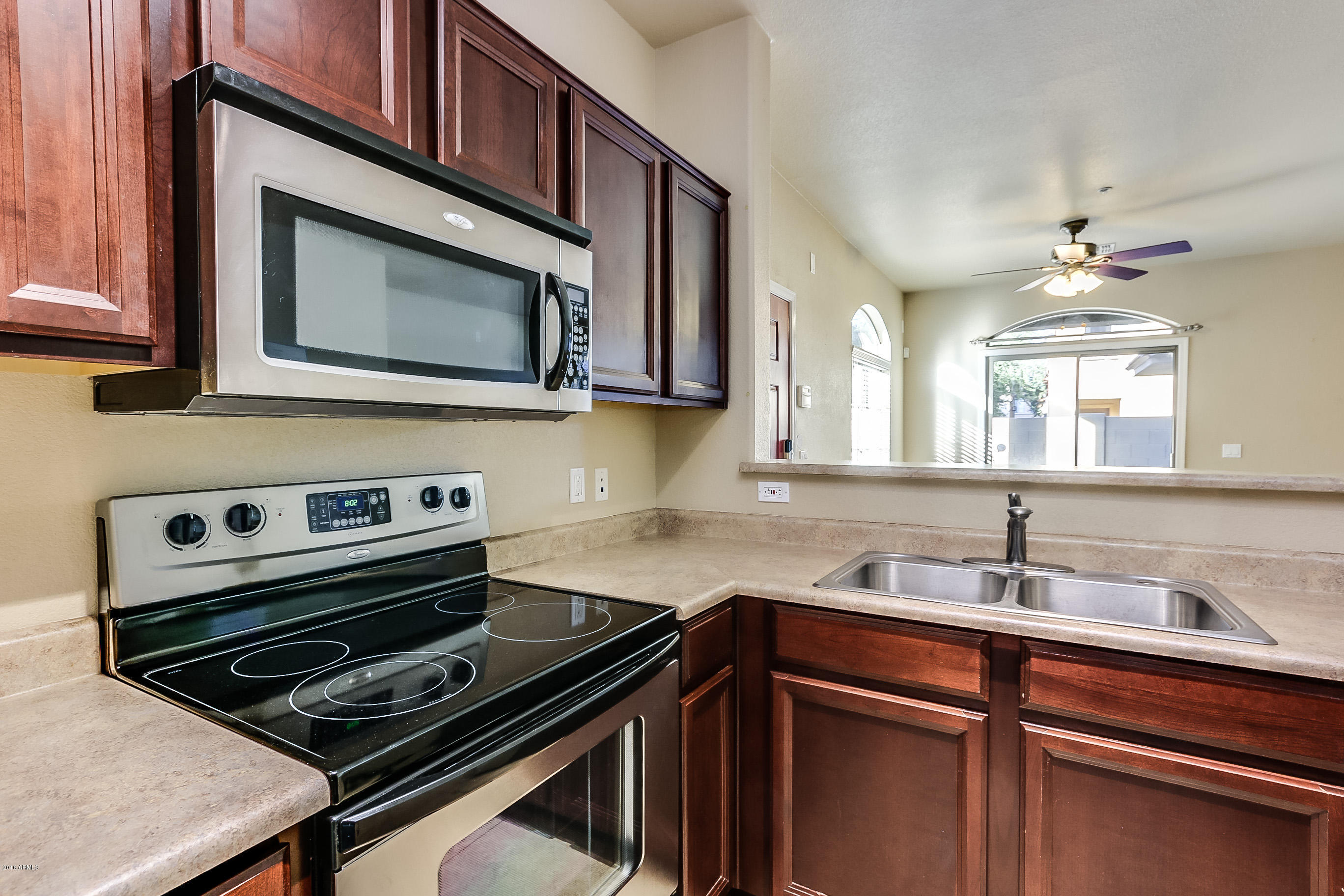 2402 East 5th Street, Unit 1402 Tempe, AZ 85288 - Photo 5 of 32 5th - 011