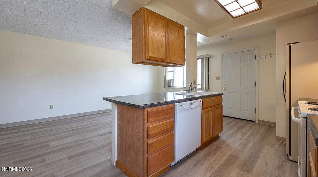 800 Jamaica Avenue, Unit 4 Reno, NV 89502 - Photo 8 of 21 10