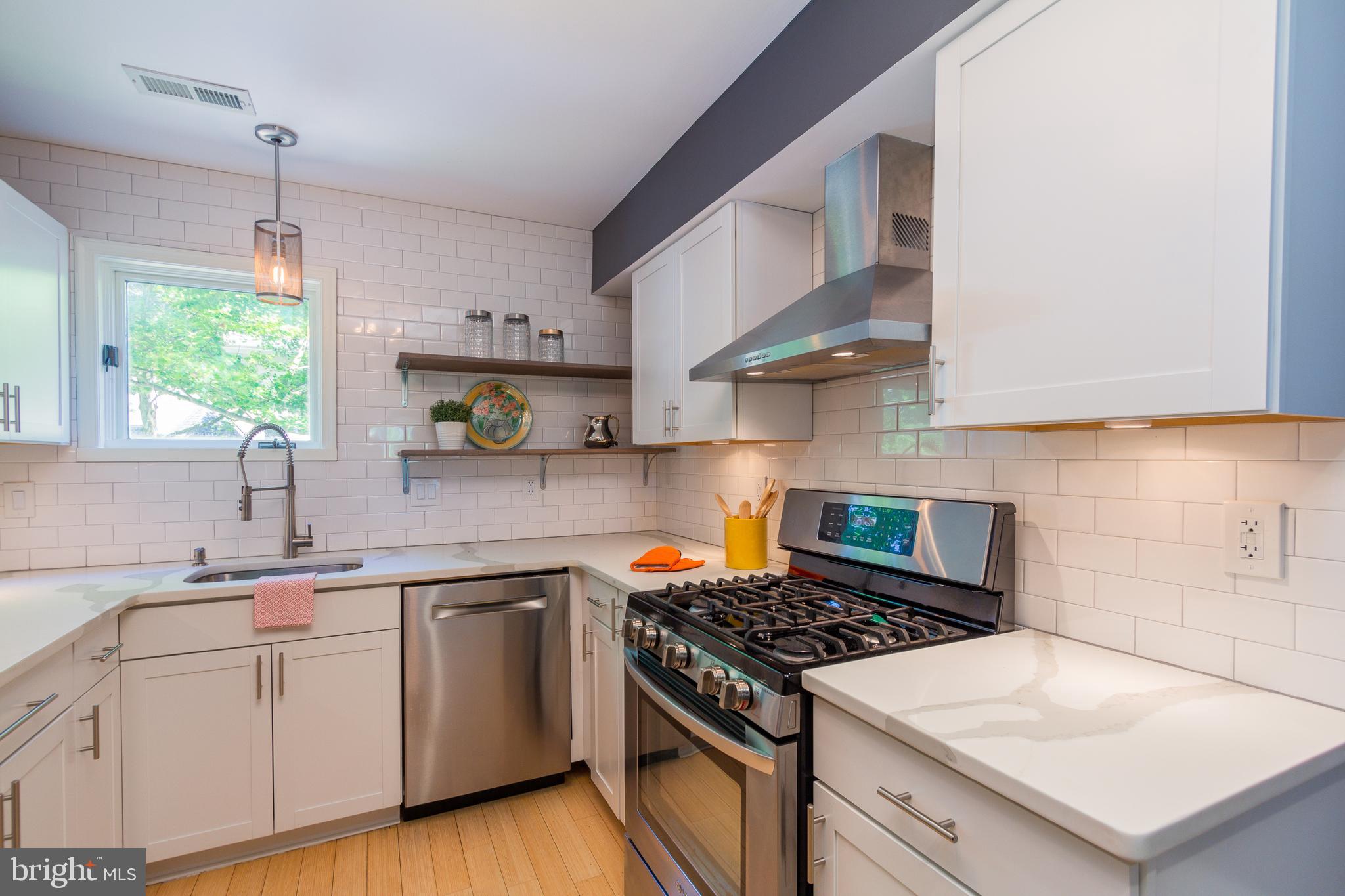 5206 Downing Road Baltimore, MD 21212 - Photo 3 of 48 Gallery Image 3