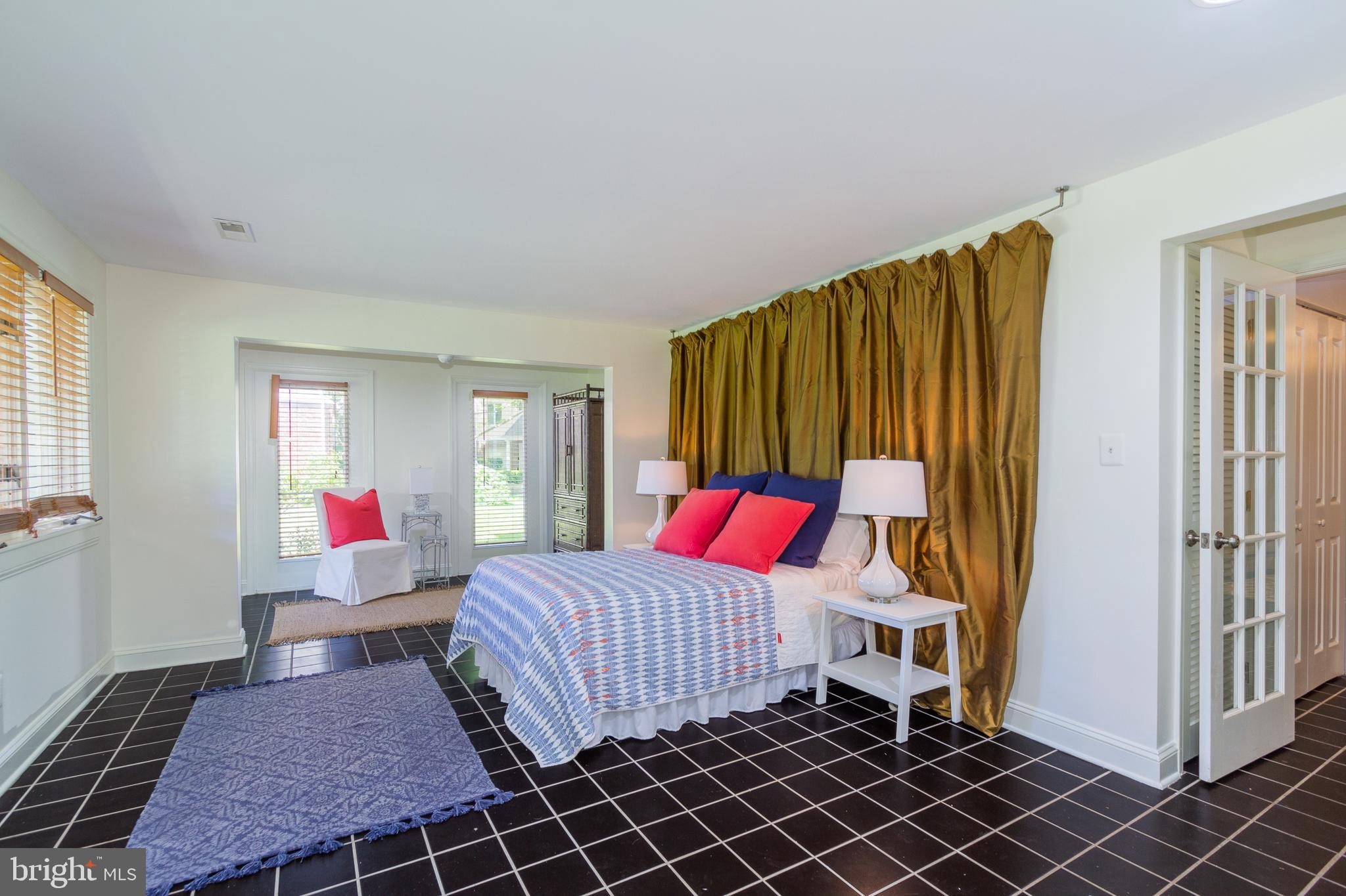 5206 Downing Road Baltimore, MD 21212 - Photo 4 of 48 Gallery Image 4