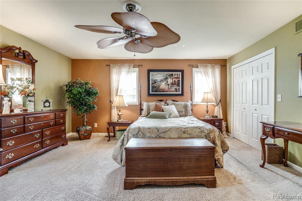 1179 Barneswood Lane Rochester Hills, MI 48306 - Photo 14 of 32