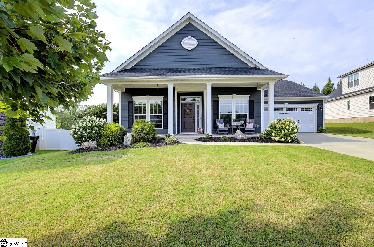 12 Mohegan Way Greenville, SC 29607 - Photo 1 of 36 Gallery Image 1