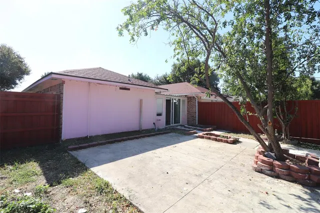 a backyard of a house