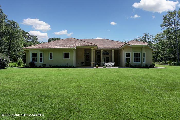 2997 Hangar Road Manchester Township, NJ 08759 - Photo 8 of 34 exteriorback2_700