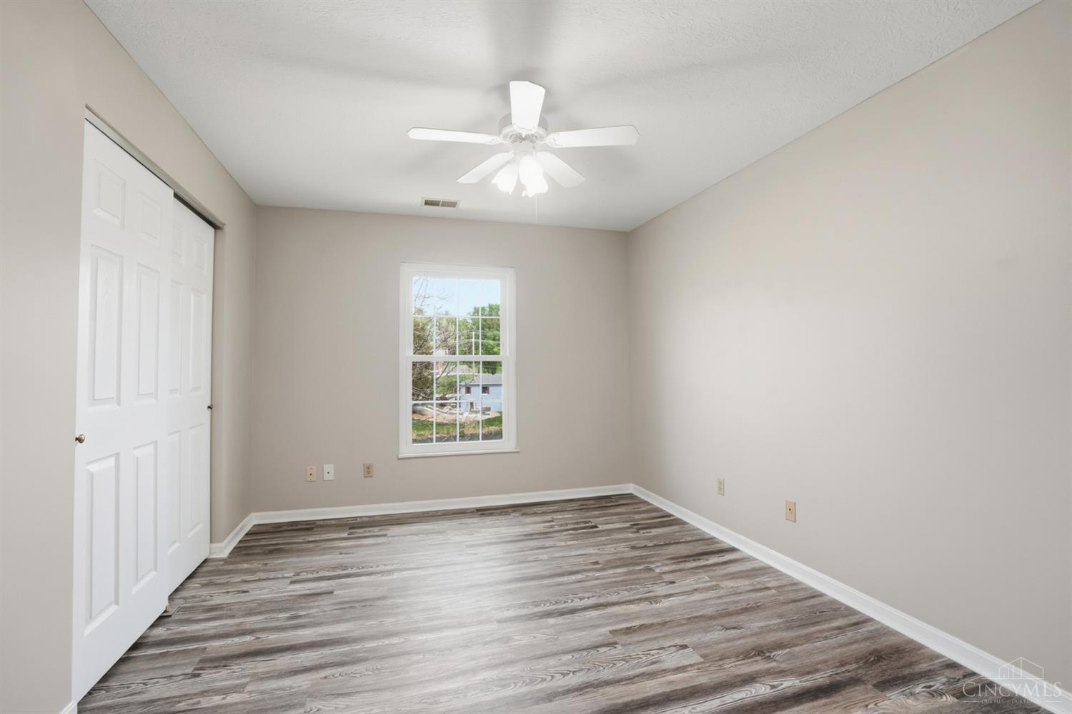 3675 West Galbraith Road, Unit 16 Cincinnati, OH 45247 - Photo 27 of 50