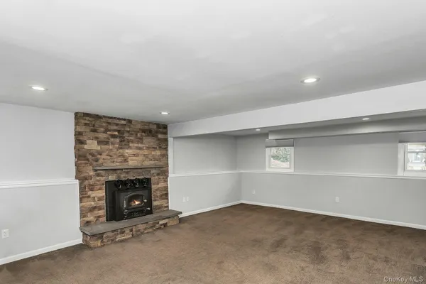 $979,000 | 5 Nita Street, East Northport, NY 11731