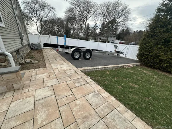 $979,000 | 5 Nita Street, East Northport, NY 11731