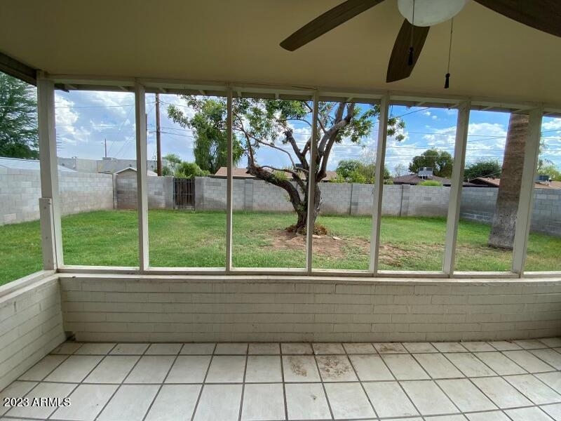 2239 East Roma Avenue Phoenix, AZ 85016 - Photo 12 of 15 IMG-7618