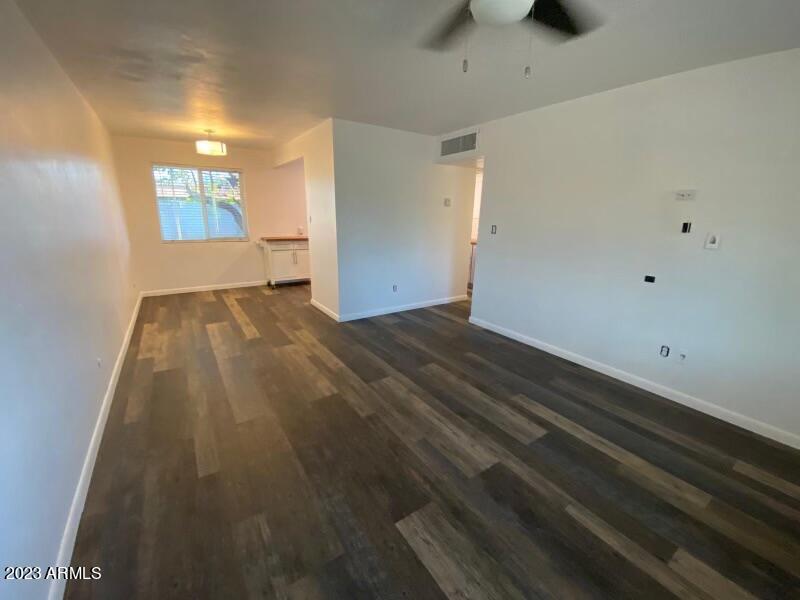 2239 East Roma Avenue Phoenix, AZ 85016 - Photo 6 of 15 IMG-7611